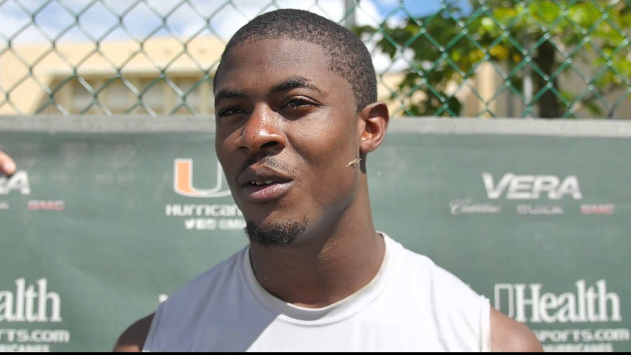 Artie Burns | Post Practice | 10.6.2015