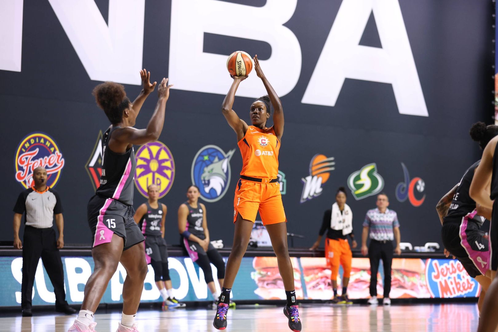Johnson, Mompremier Advance in WNBA Playoffs