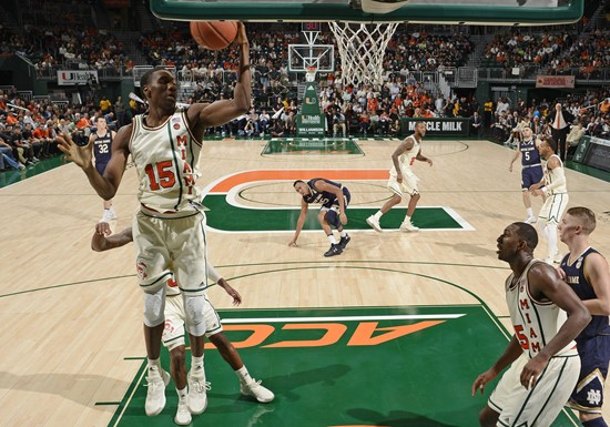 Notre Dame at Miami - Izundu.jpg