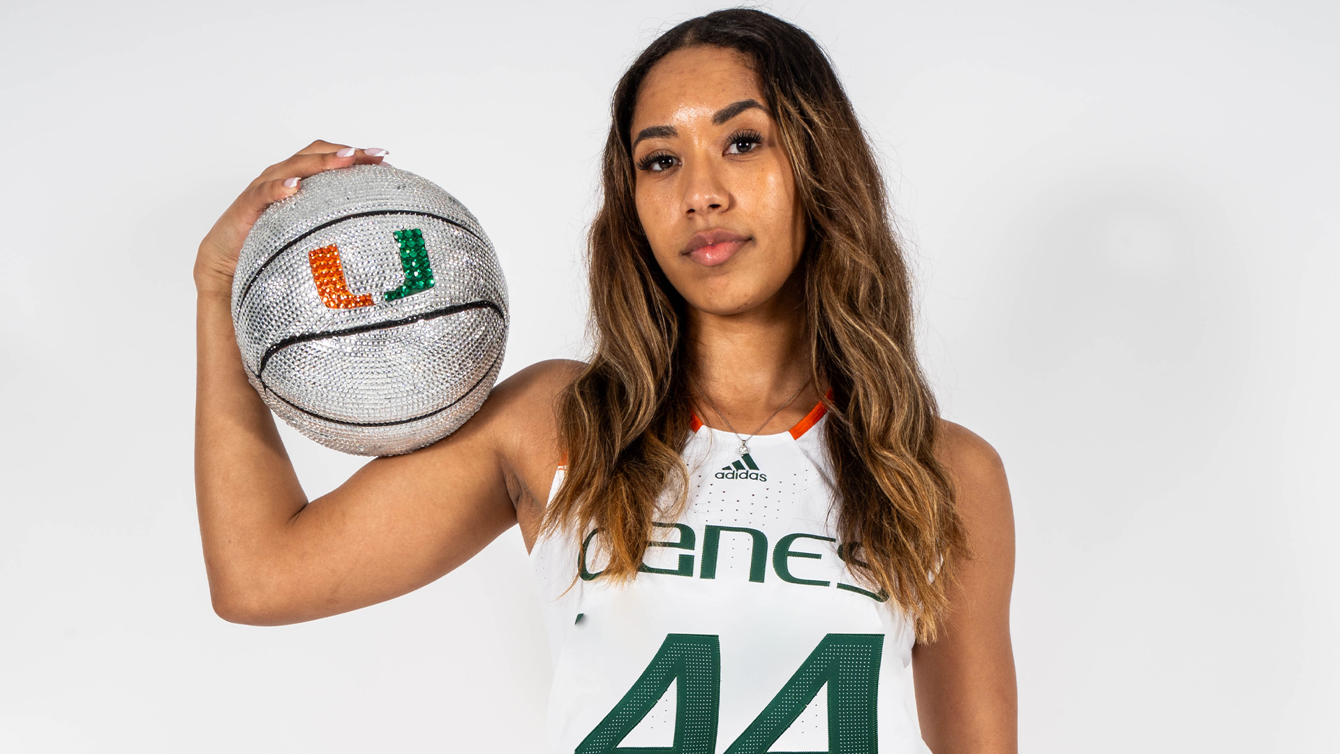 Forward Cameron Williams Signs With Miami Women’s Basketball