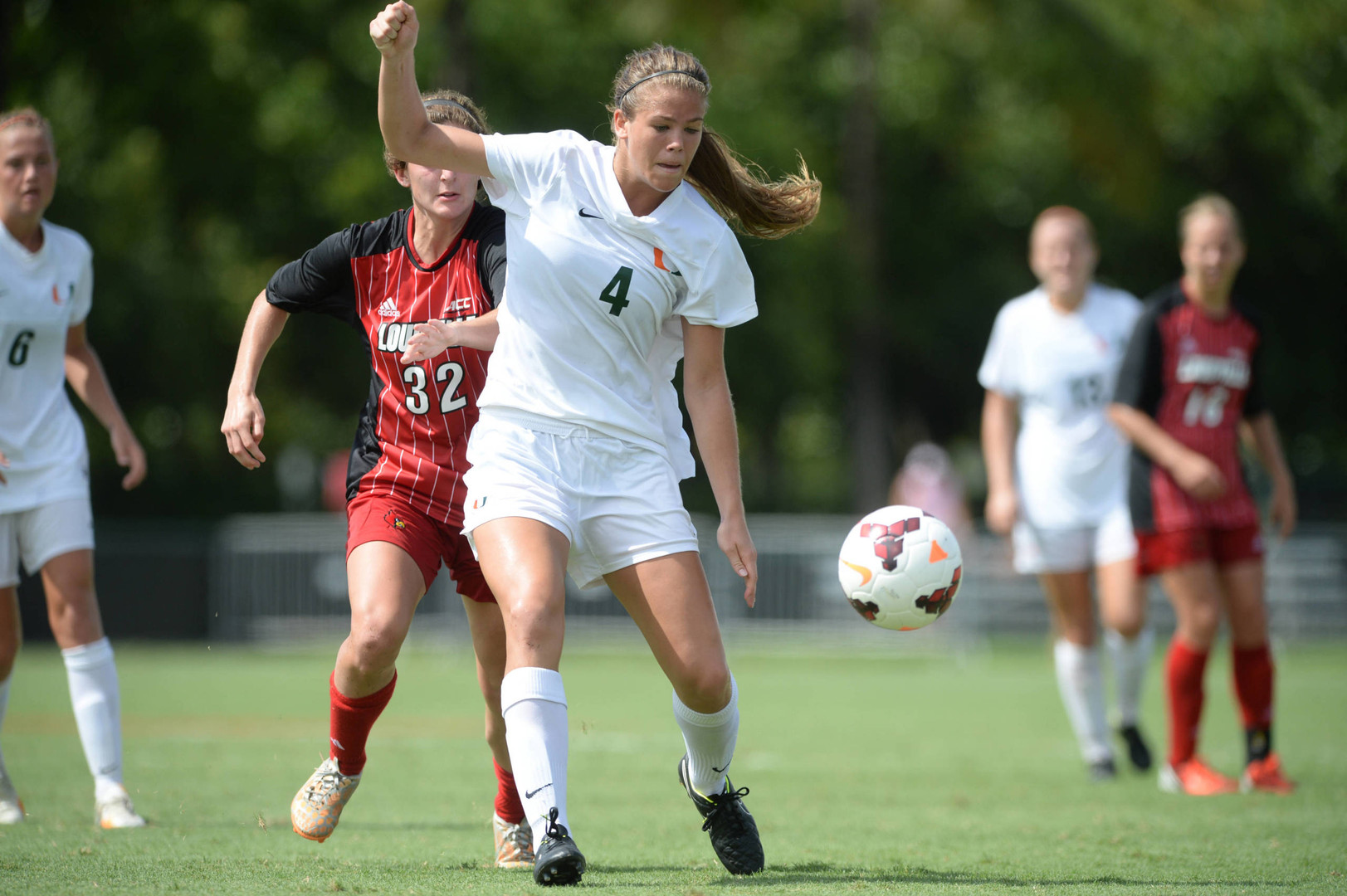 Soccer Tripped Up by Fighting Irish