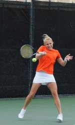 No. 12 Hurricanes Sweep Singles Matches Versus UVa