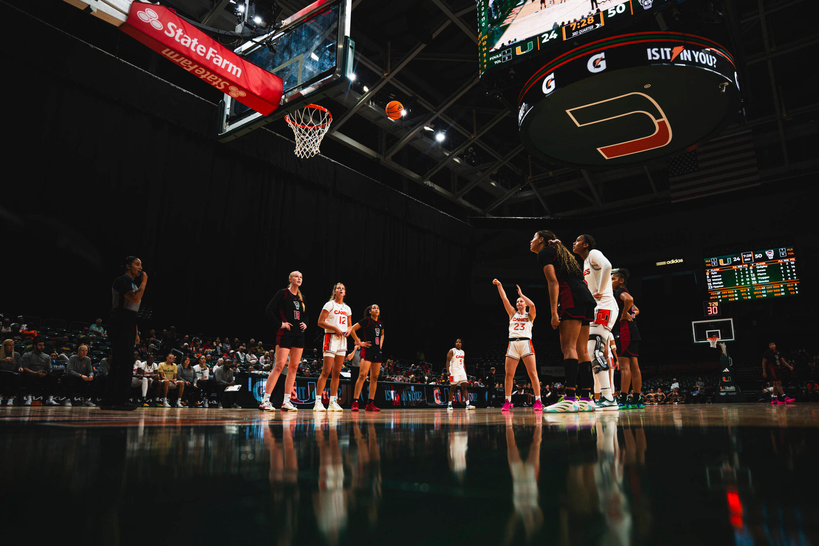 Women’s Basketball Game vs. Louisville Moved to 3 p.m. Tip on Thursday 1/8