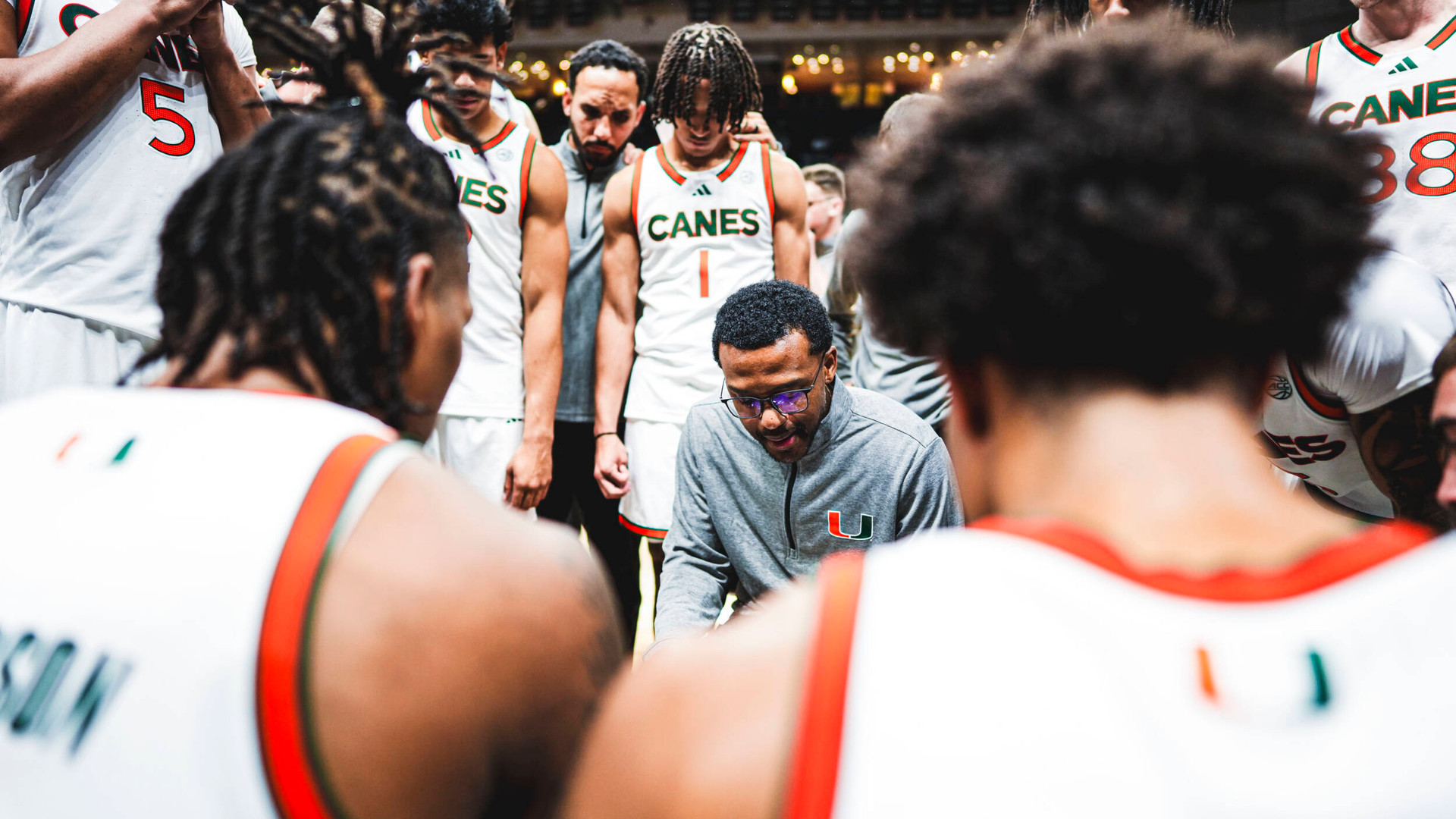 Lucas Earns First Career Victory in 86-69 Win over Jacksonville