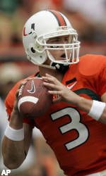 HURRICANES EDGED BY YELLOW JACKETS, 17-14