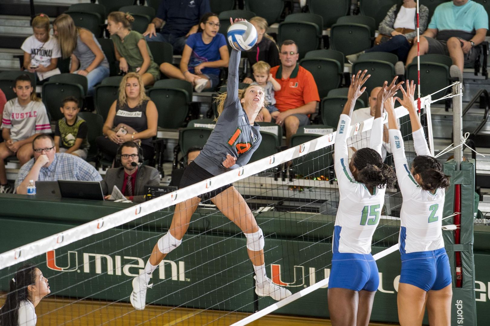 Canes Volleyball Sweeps Wake Forest 3-0, in ACC Opener