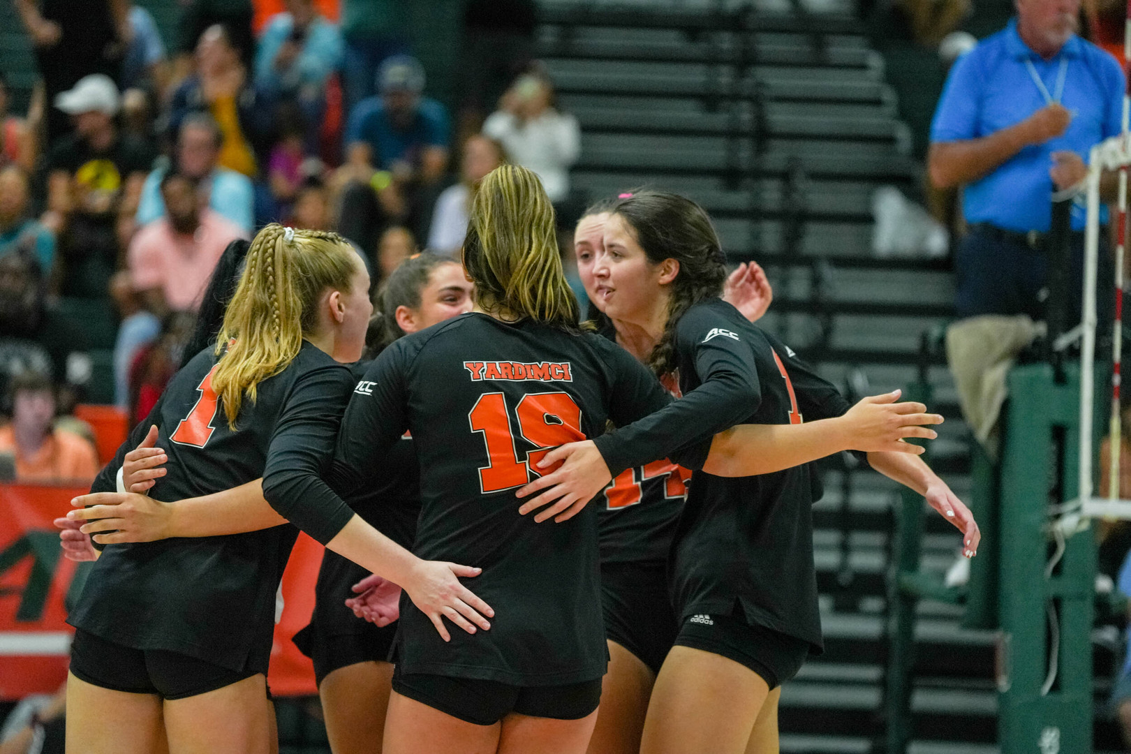 Canes Top Tigers, 3-1