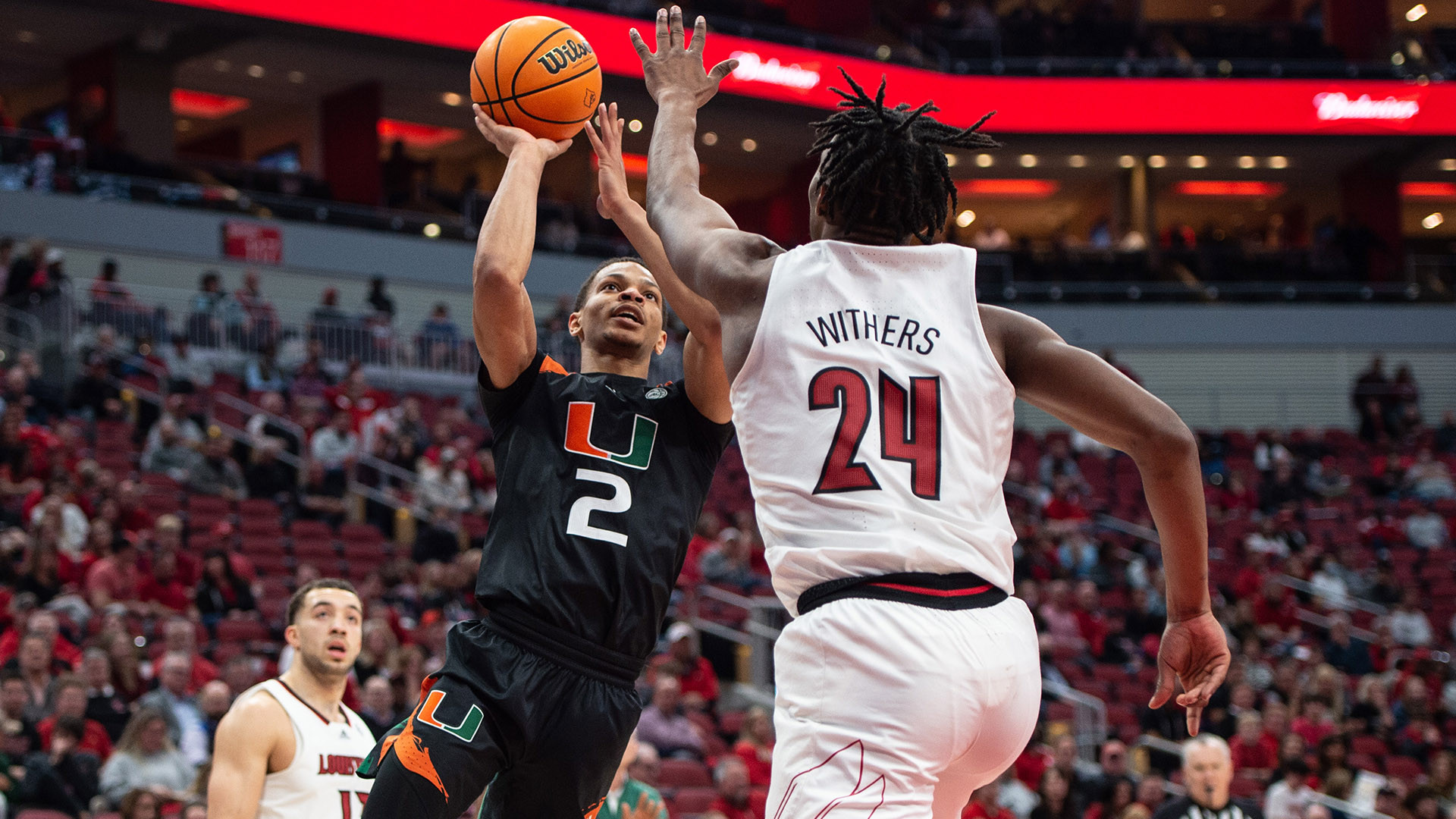 MBB Wins, 70-63, at Louisville