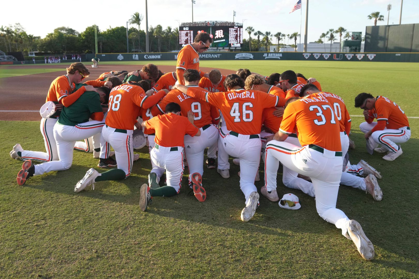 Hurricanes Edged by No. 3 Tigers, 3-2