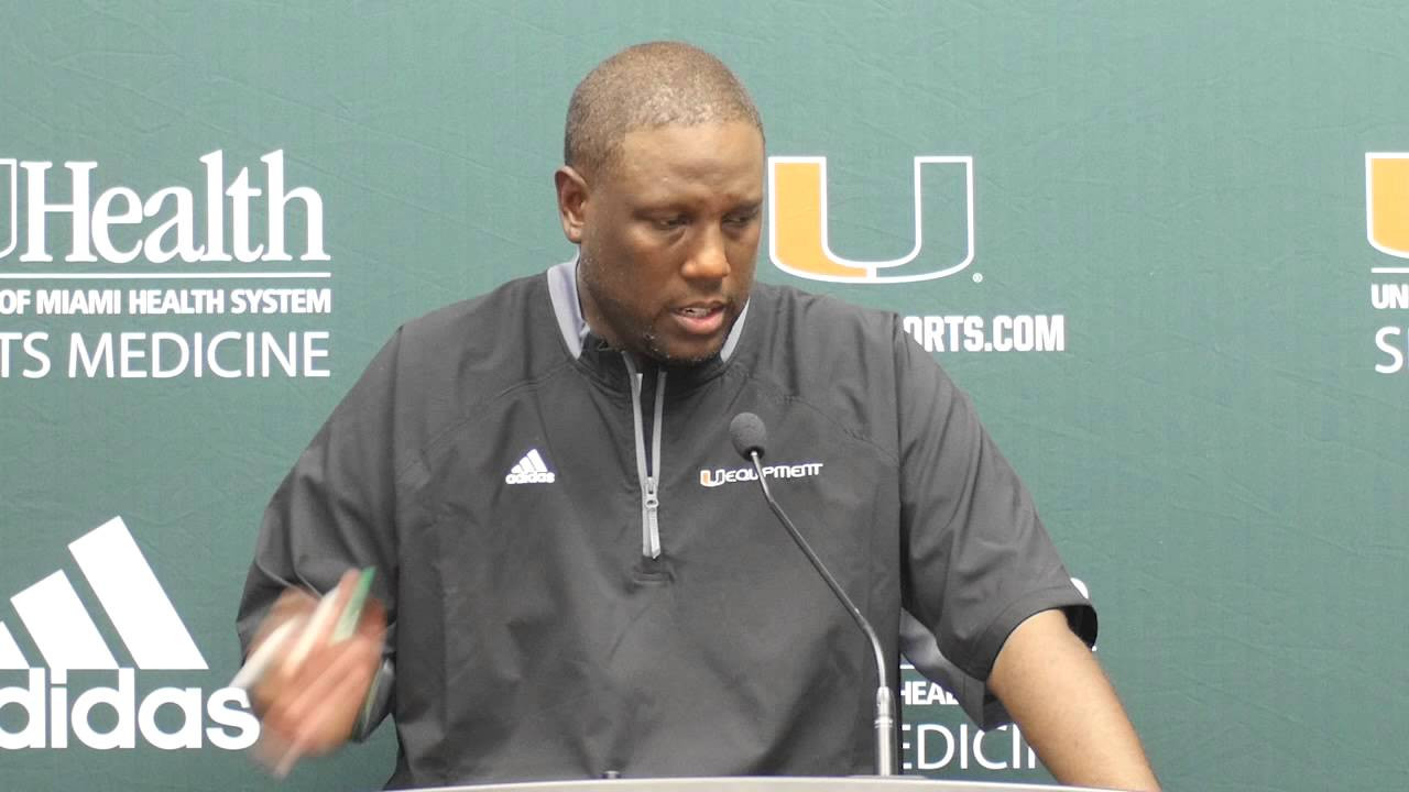 Larry Scott | Post Game Presser Virginia | 11.7.15