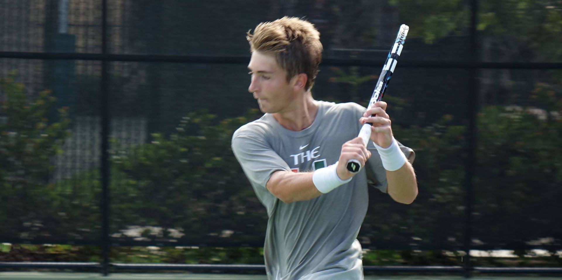 Piotr Lomacki Wins First-Round Match at ITA