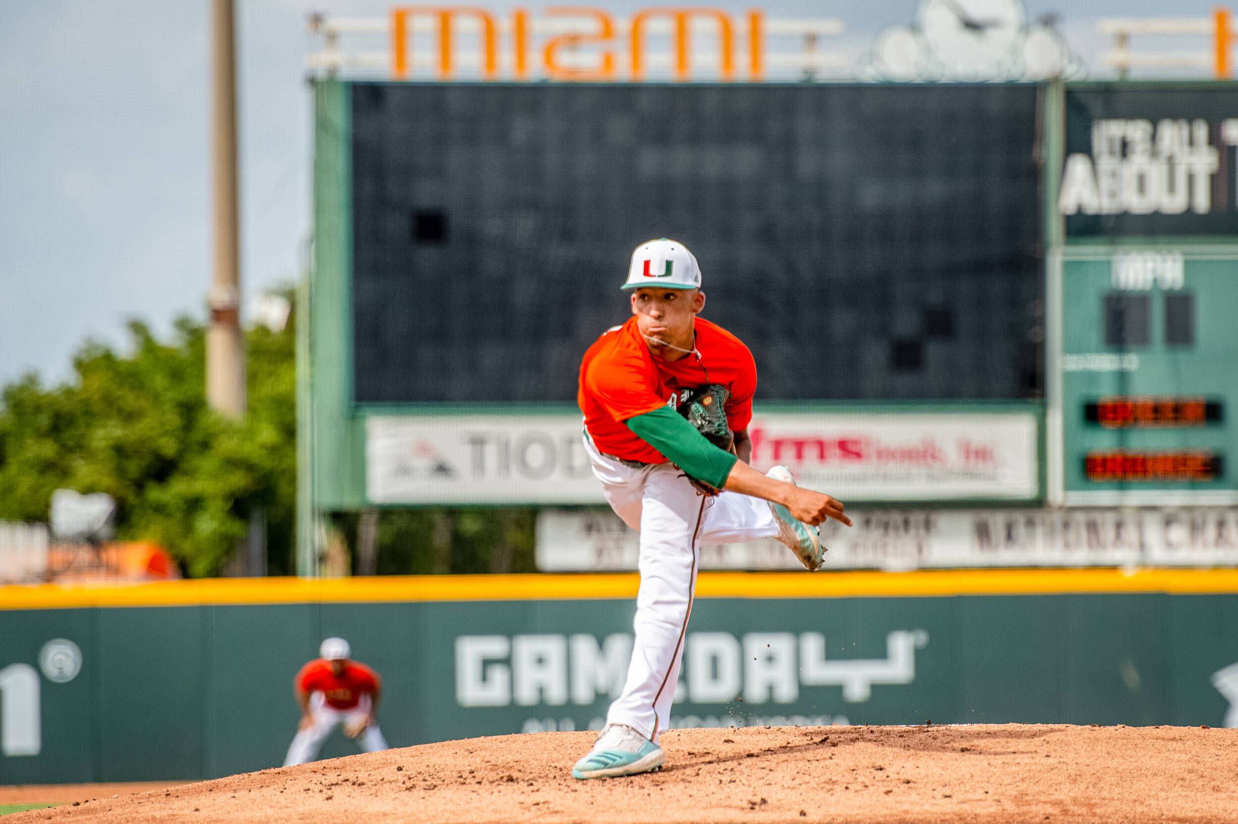 Orange Defeats Green in Annual World Series – University of Miami