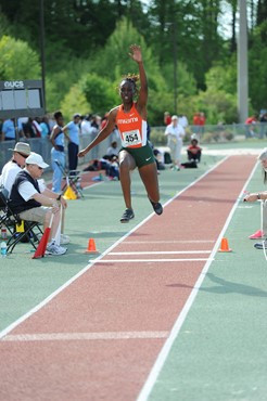 Samantha Williams at 2013 ACC Outdoor Championships