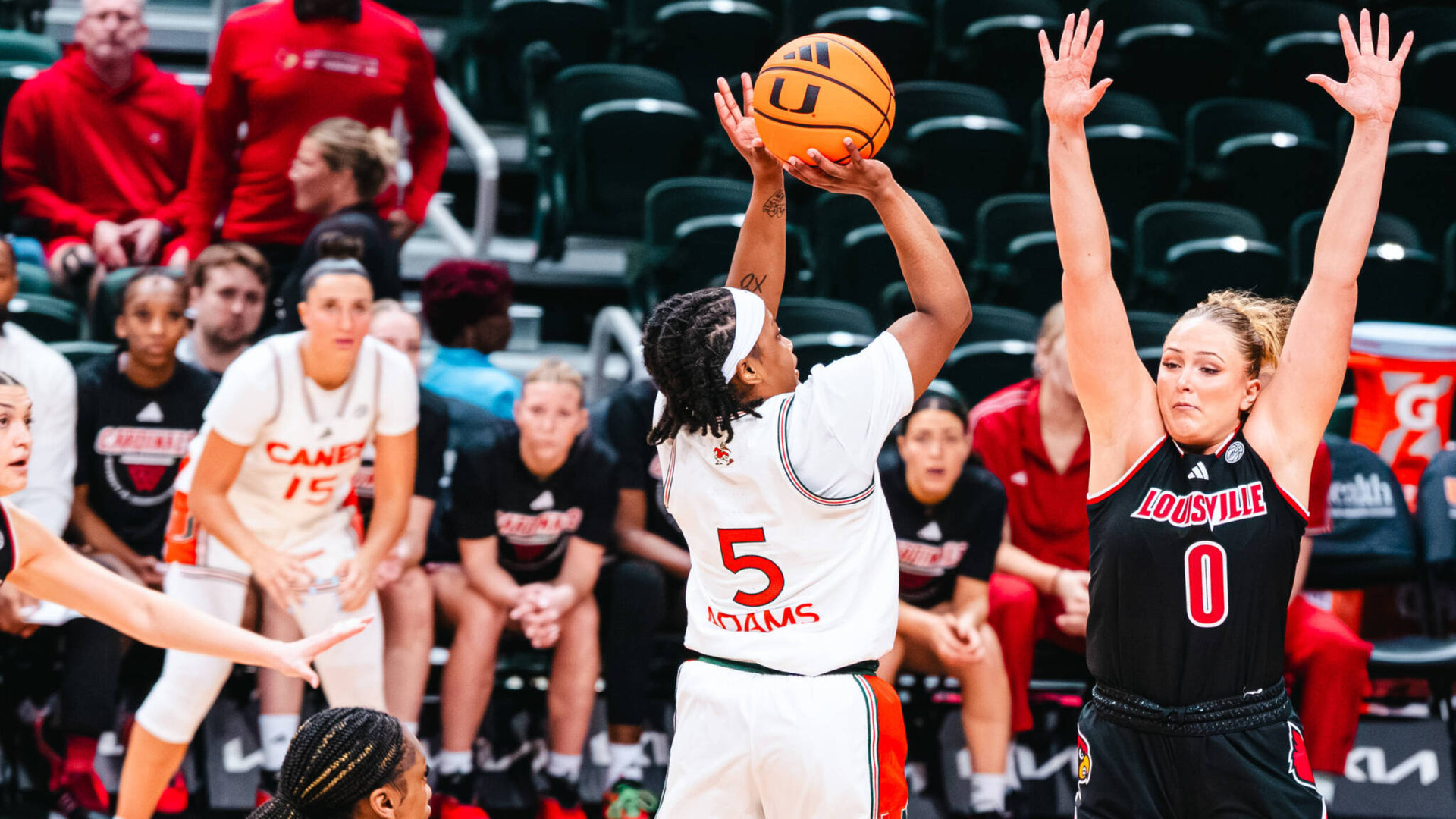 No. 10/11 Louisville Pulls Away After Halftime, Defeating Miami 77–68