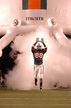 University of Miami Hurricanes tight end Chris Zellner #88 plays in a game against the Virginia Tech Hokies at Dolphin Stadium on November 13, 2008. ...