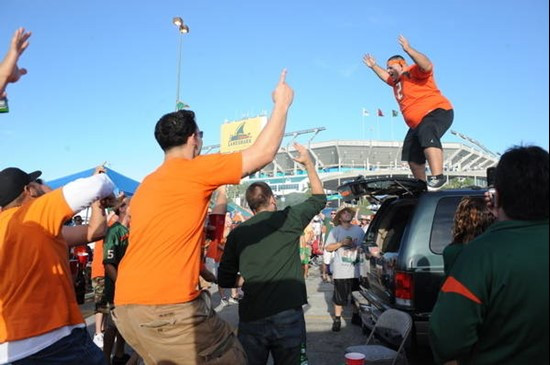 Hurricane fans get cranked up for the first game of the 2009-2010 season: University of Miami Hurricanes vs. Georgia Tech Yellow Jackets at the Land...