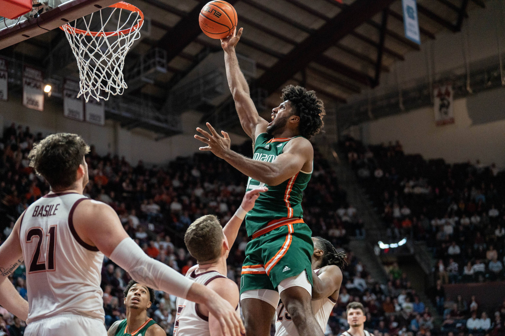 MBB Wins, 76-70, at Virginia Tech