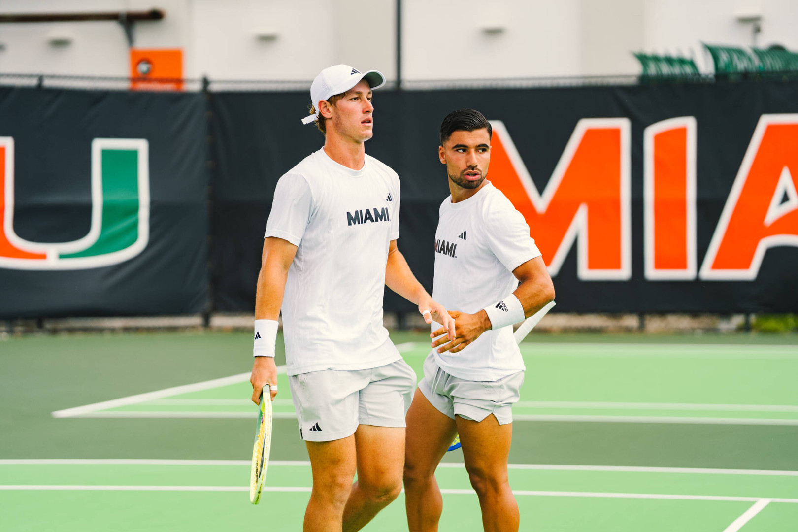 Hurricanes Fall to Yellow Jackets