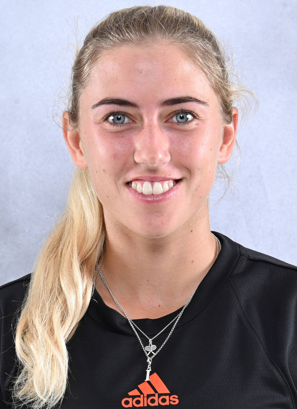 Isabella Pfennig - Women's Tennis - University of Miami Athletics