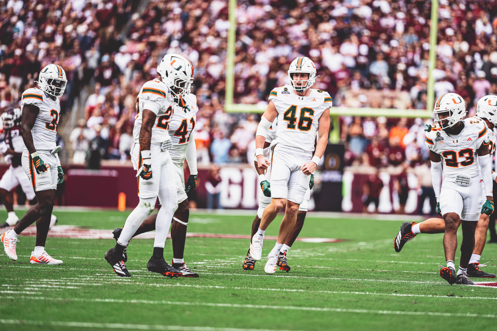 Booker Named to Patrick Mannelly Award Watch List