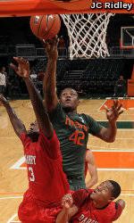 Hurricanes Head to No. 19 Memphis for Midnight ESPN Game