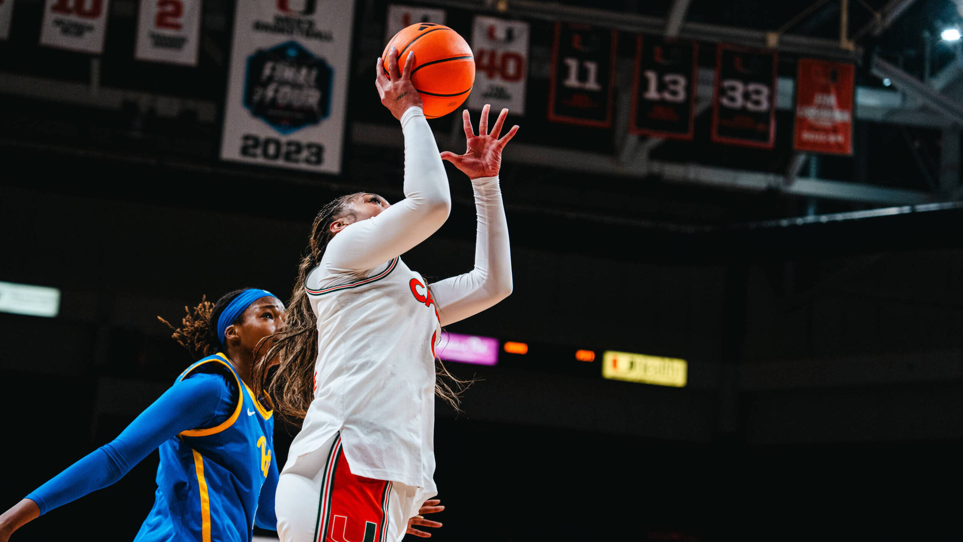 Miami Defeats Pitt 79-58, Led by Kyle’s 36 Points on Senior Night