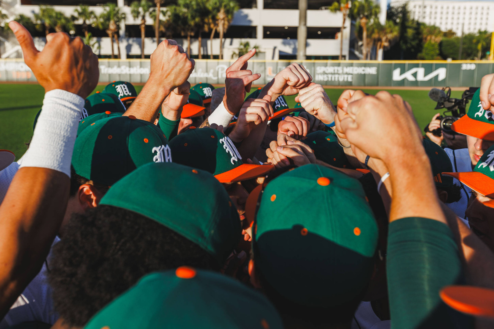 Hurricanes Surrender Series Opener to No. 5 Florida State in Seven Innings