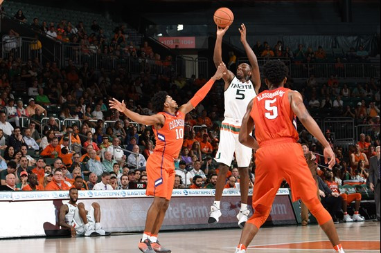 2017-02-18UM-Clemson (13).jpg