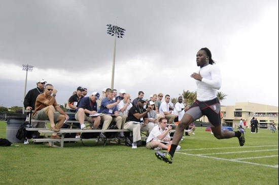 Graig Cooper runs the 40-yard dash at 2011 Miami Hurricanes Football Pro Day #1