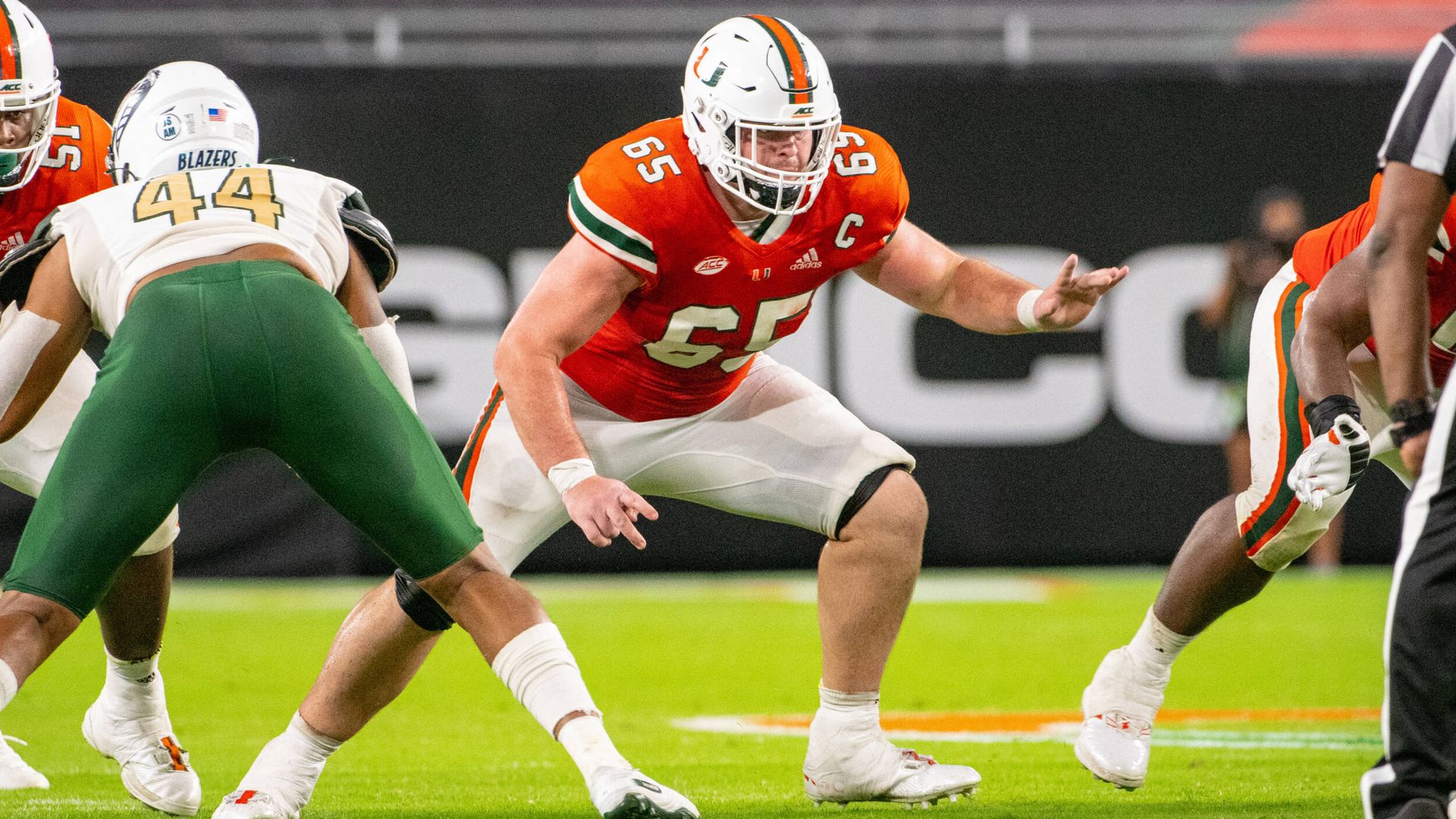 Gaynor Named ACC Offensive Lineman of the Week