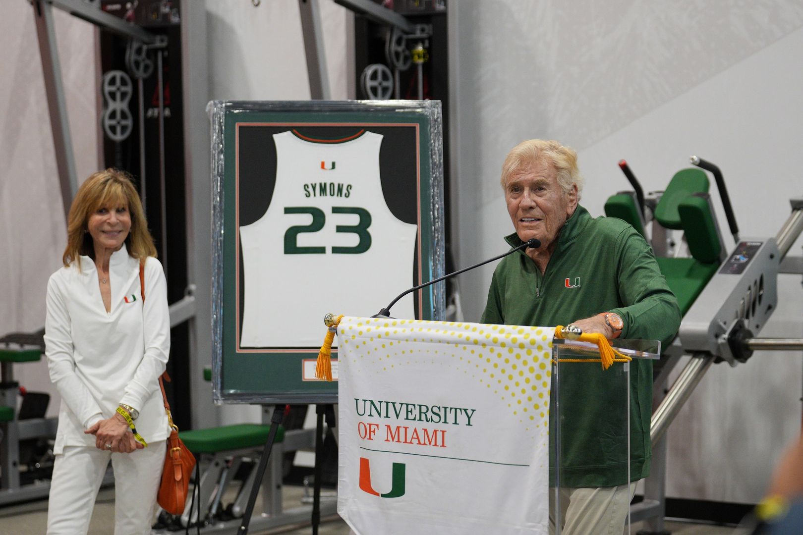 Miami Athletics Dedicates Susan and Stephen Symons Training Facility