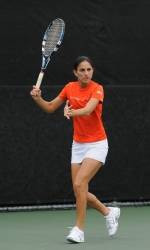 Miami's Vallverdu and Farah Enter ITA Doubles Top 20