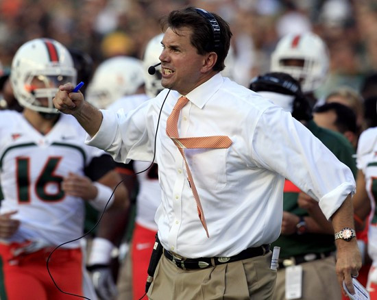 Al Golden reacts during the first quarter. (AP Photo/Chris O'Meara)