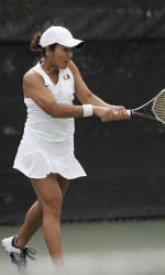 Women's Tennis Victorious On Day One Of ITA Indoors