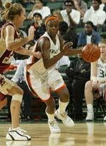 James Jersey To Hang In Women's Basketball Hall Of Fame