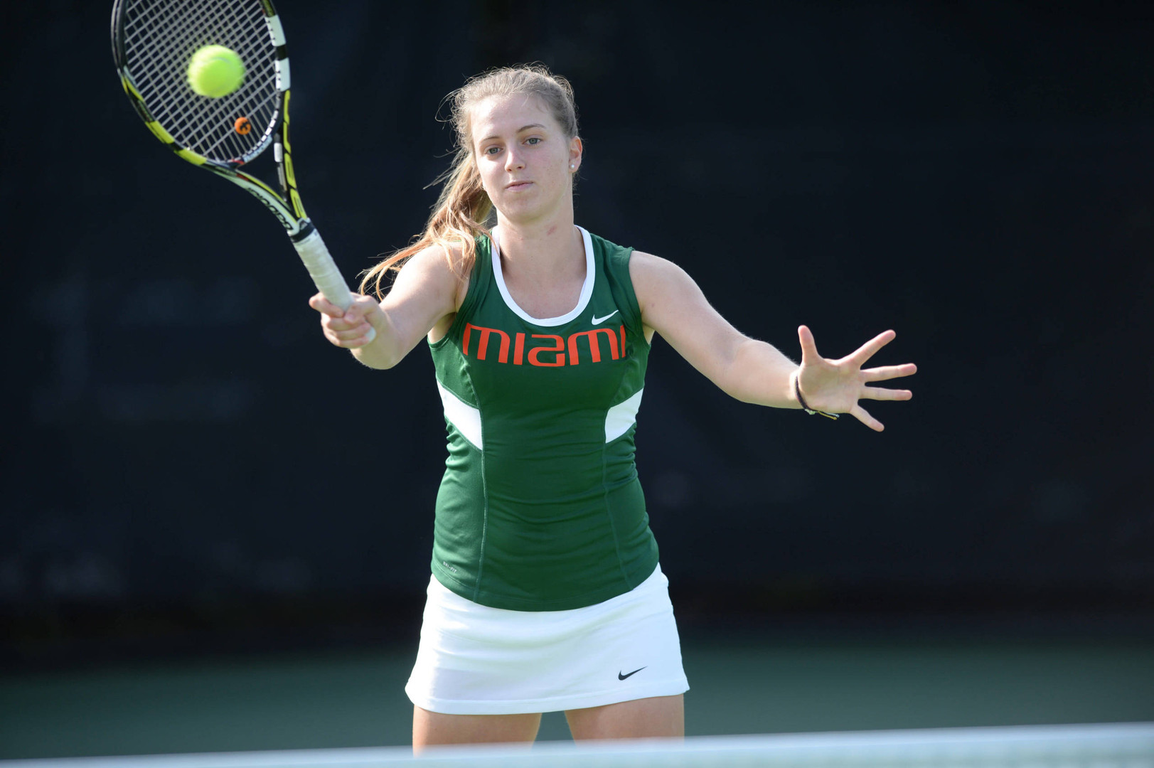 W. Tennis Beats FSU, Makes National Indoors