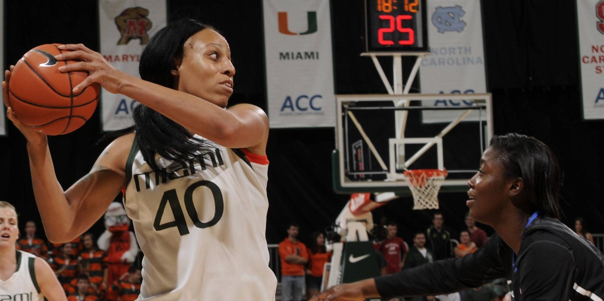 Wilson Signs Contract with WNBA's Lynx