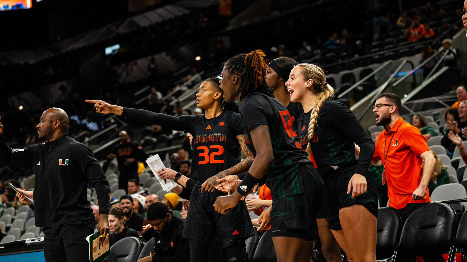 Women's Basketball Slotted at No. 24 in USA Today Coaches Poll