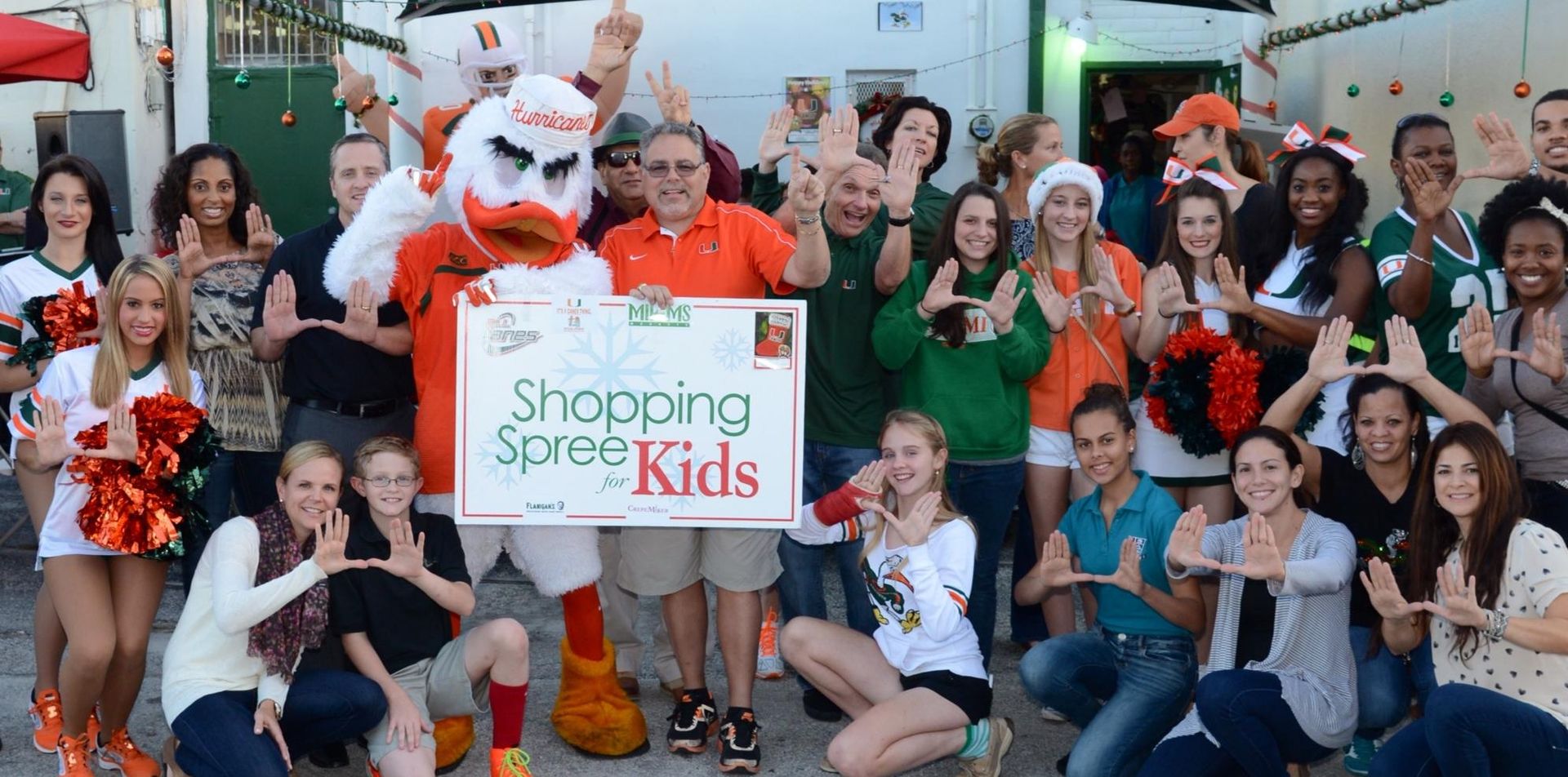 allCanes, Pata Fund Hosts Kids Shopping Spree