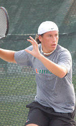 Tennessee Edges Men's Tennis in NCAA Tournament