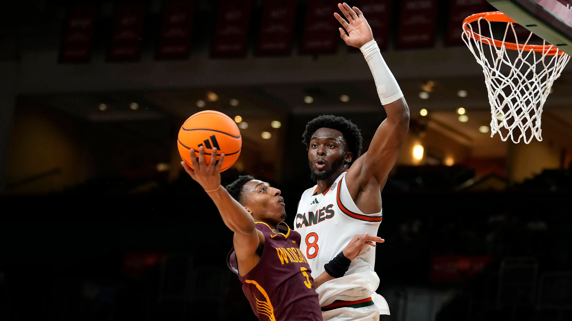 Udeh Jr. Named to Naismith Defensive Player of the Year Watch List