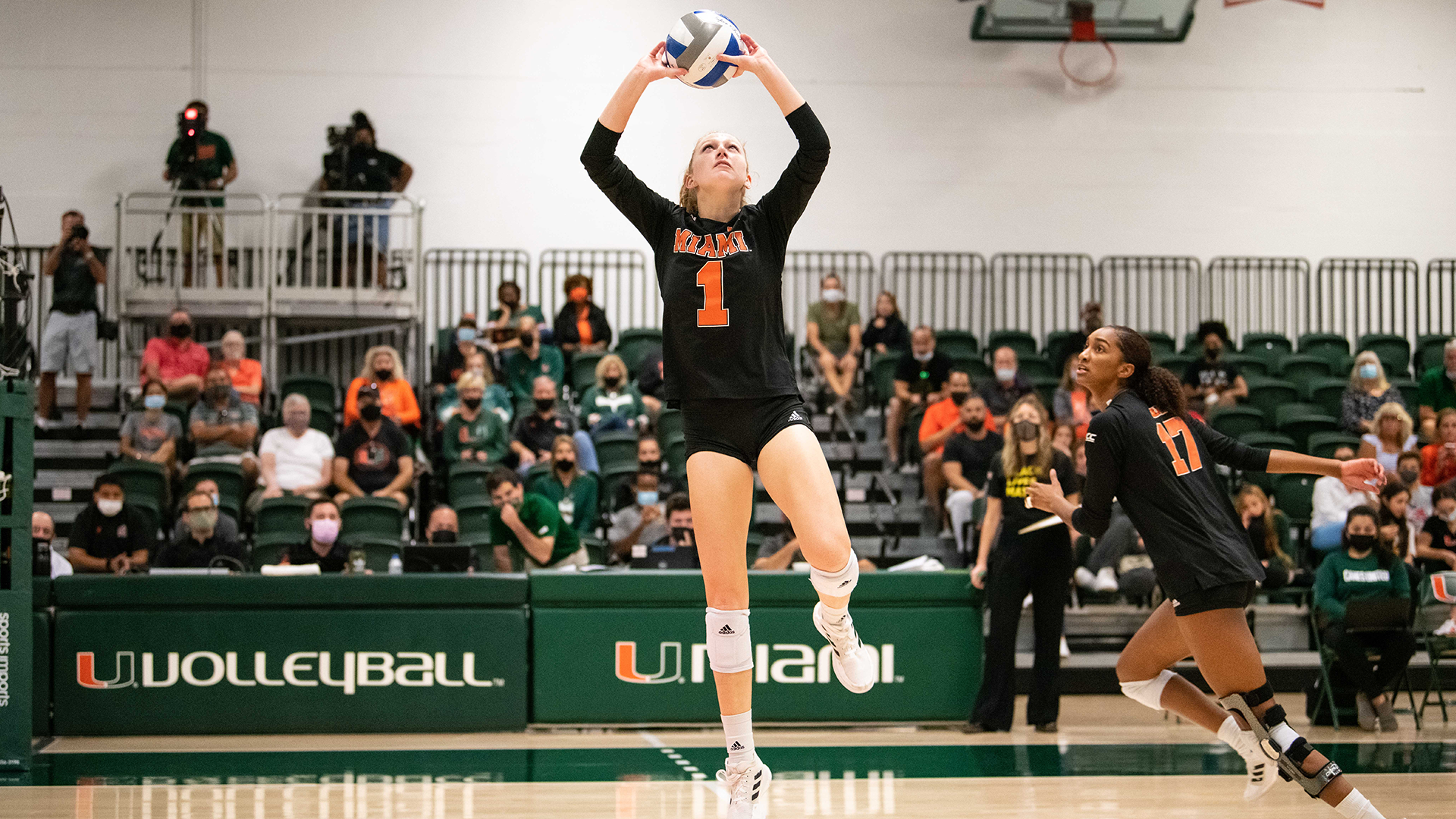 Vach, Leao Invited to USA Volleyball Women’s National Team Open Program