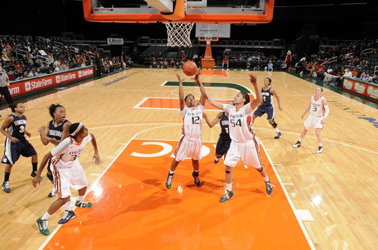 2011 Miami Hurricanes Women's Basketball vs Georgetown - Team