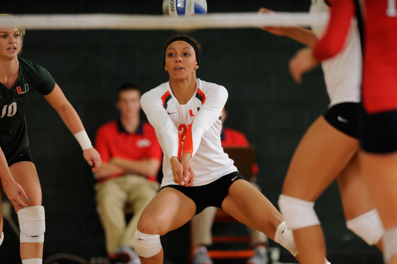 No. 24 Volleyball Takes Down Virginia, 3-0
