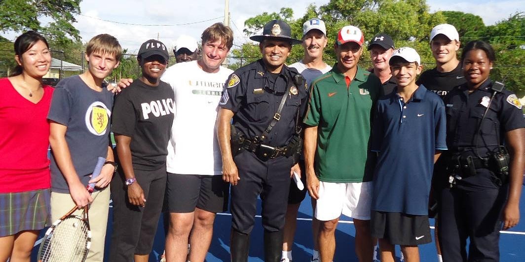 MTennis Staff Assists at Carter Park Clinic