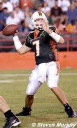 Hurricanes Hold Spring Scrimmage