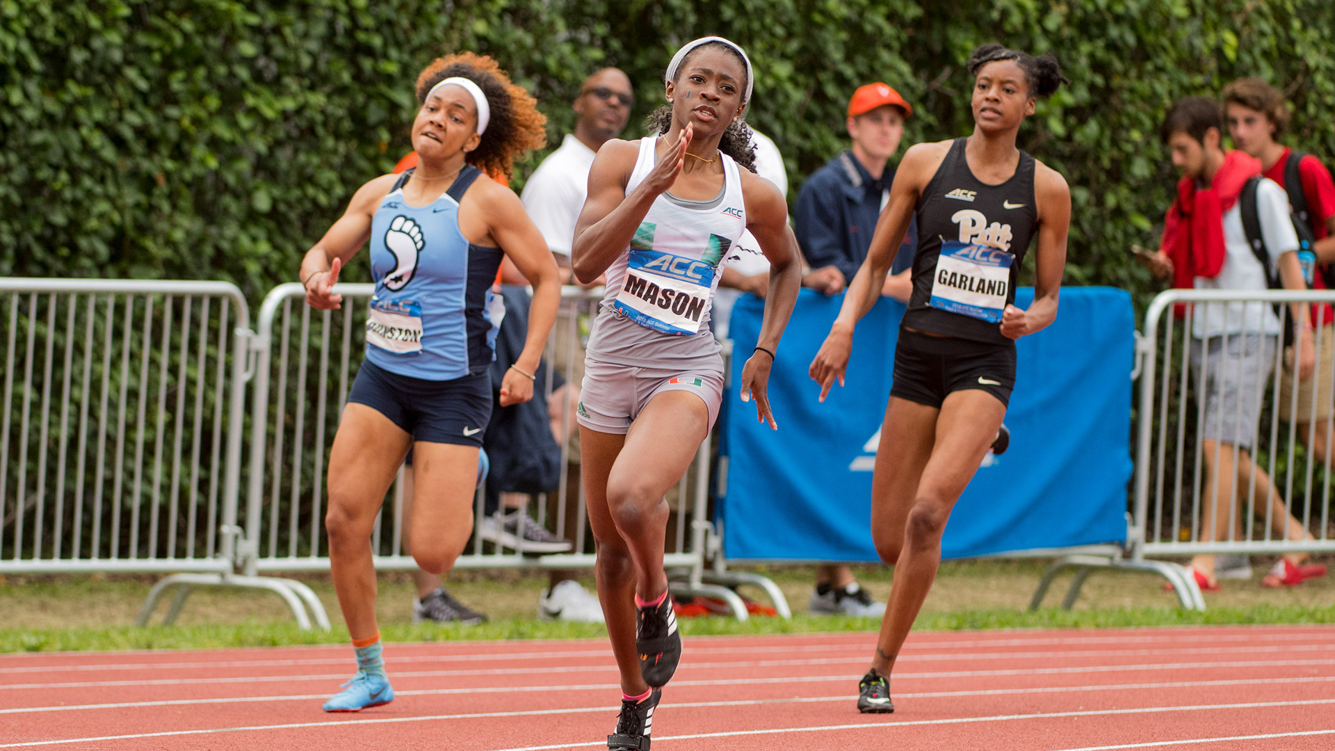 Track Earns Over 20 Entries to NCAA East Preliminary