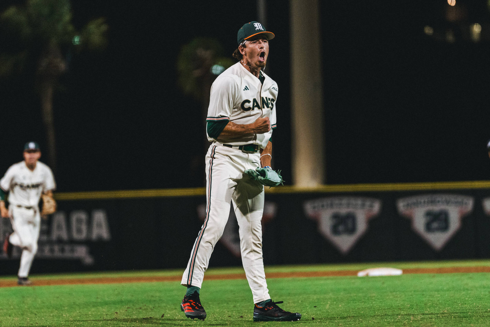 Miami Takes Dramatic Game Two, Forces Sunday Rubber Match