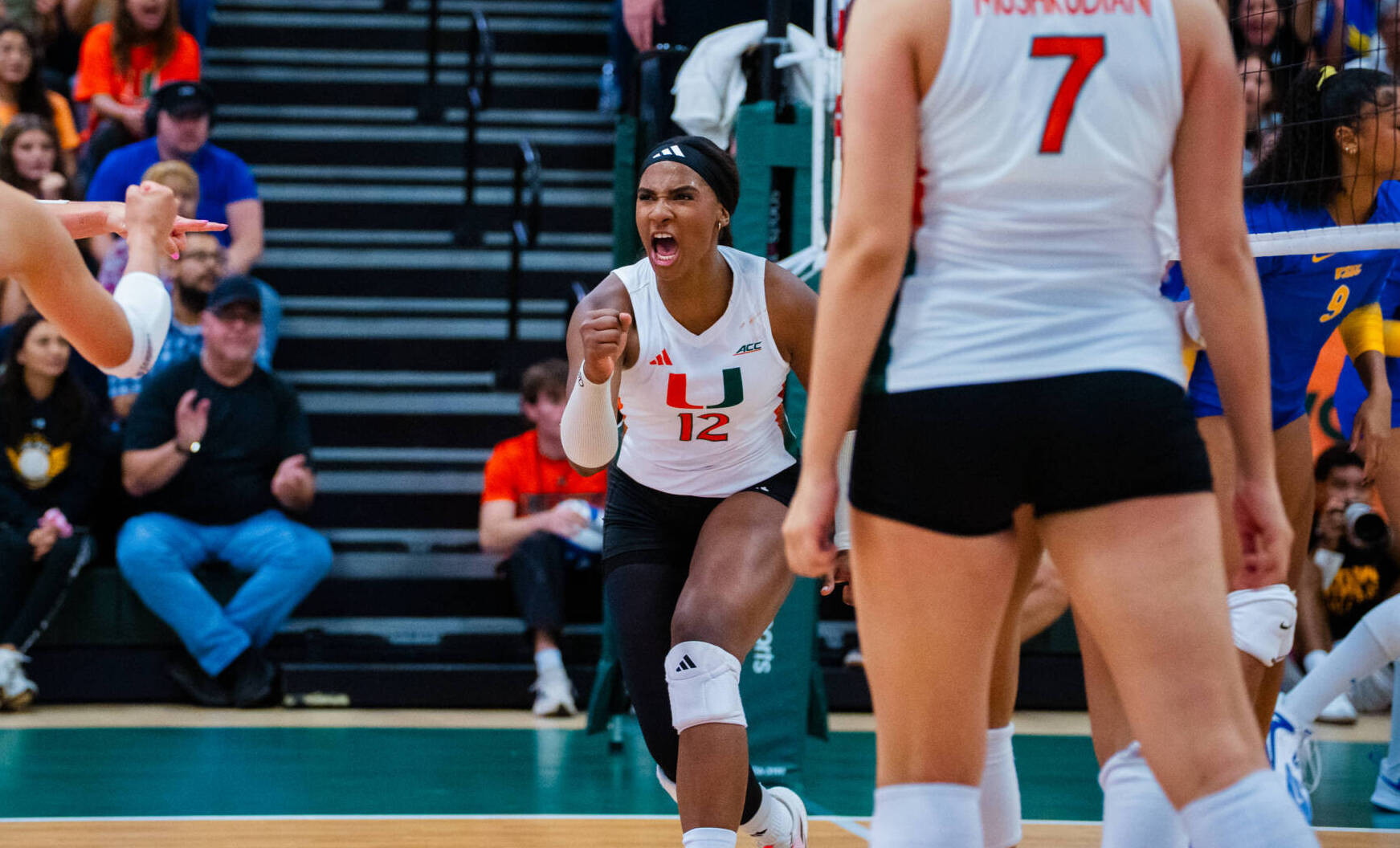 Heredia Colon Earns Miami’s First AVCA National POTW
