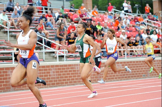Alyssa McClure at 2013 ACC Outdoor Championships